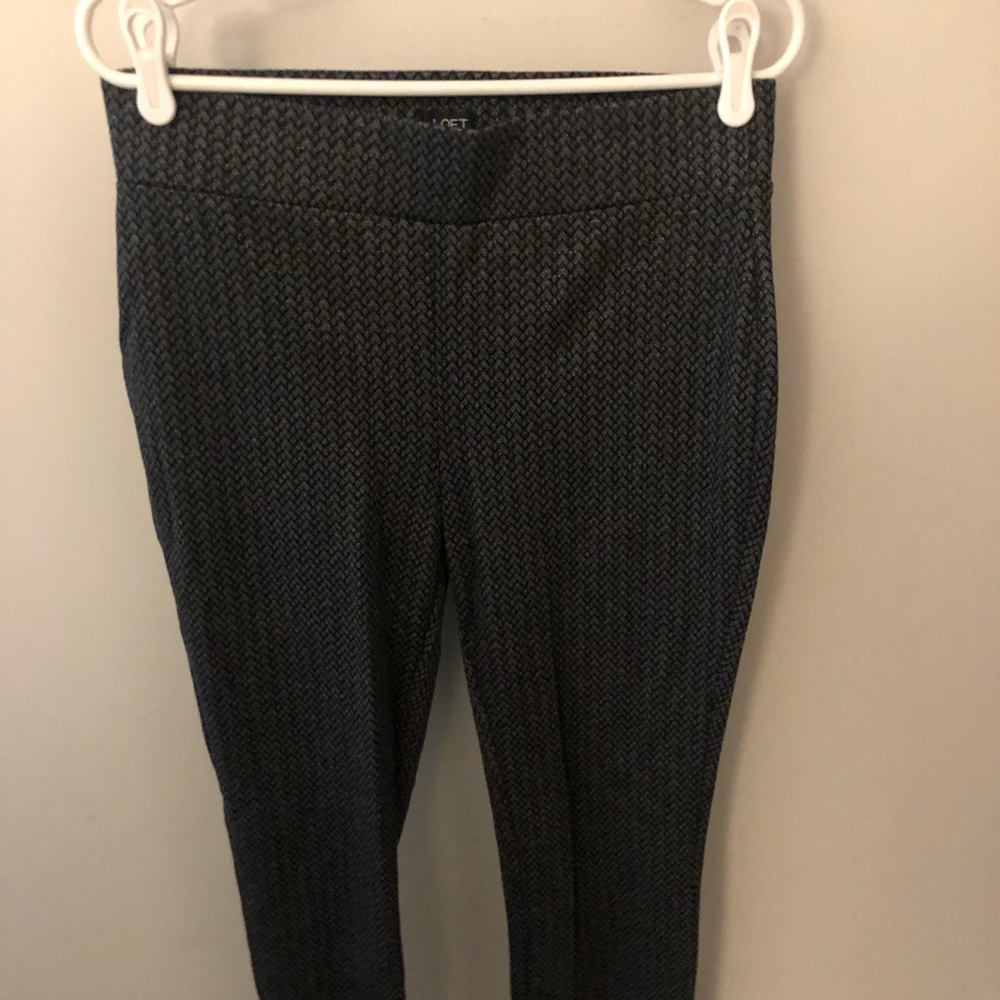 Loft black and grey/metallic patterned leggings